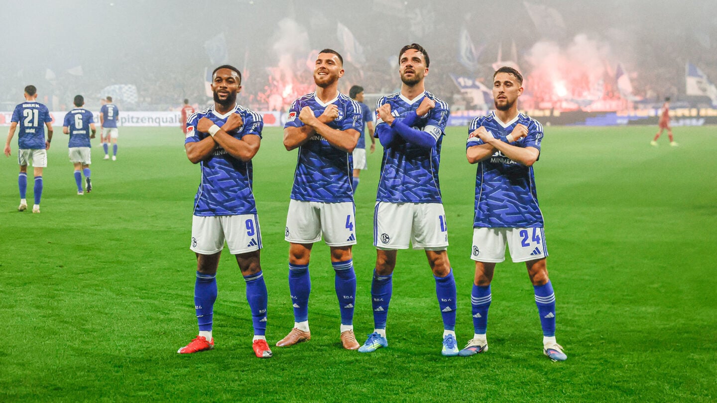 s04f95-06