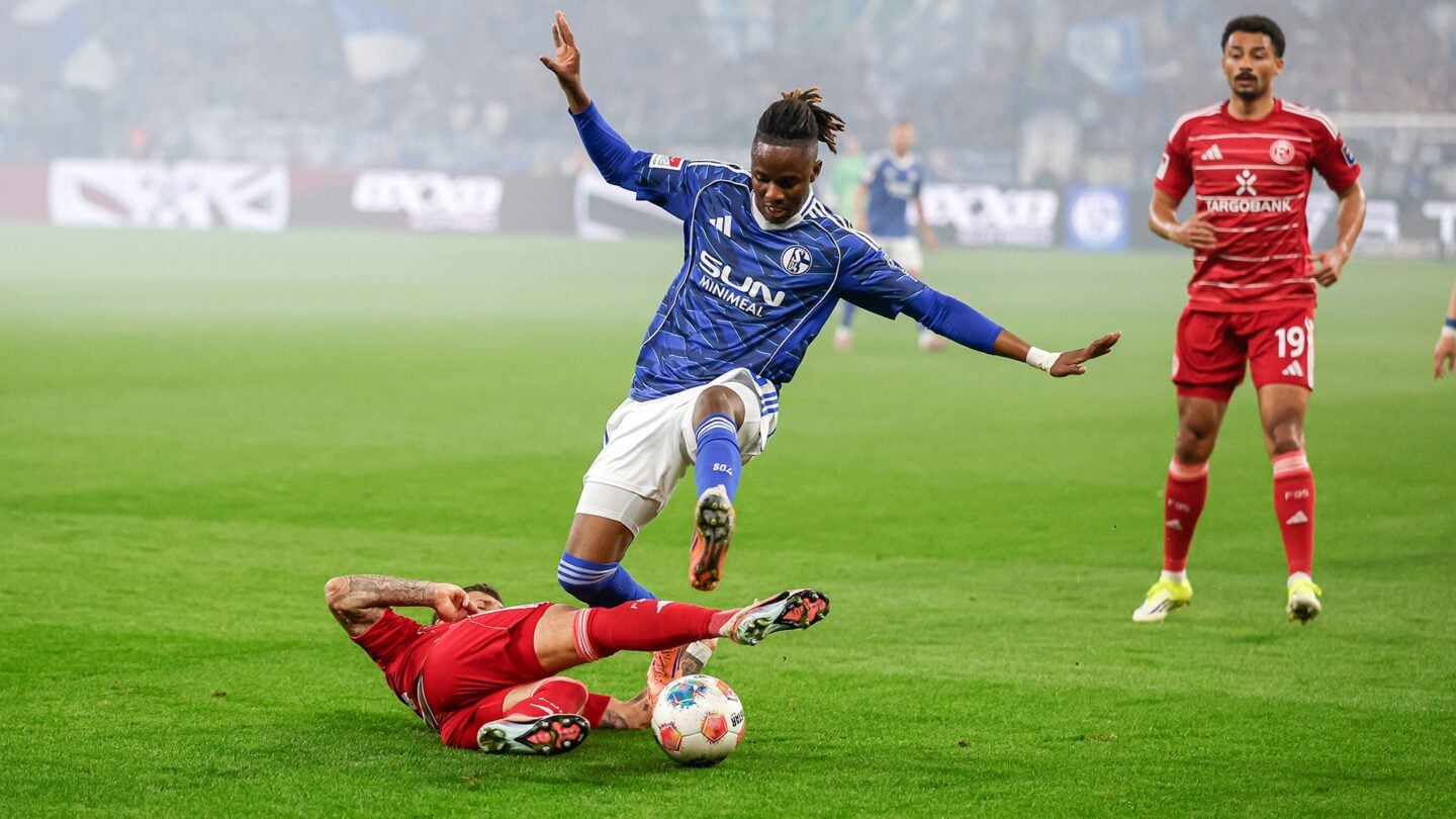 s04f95-07