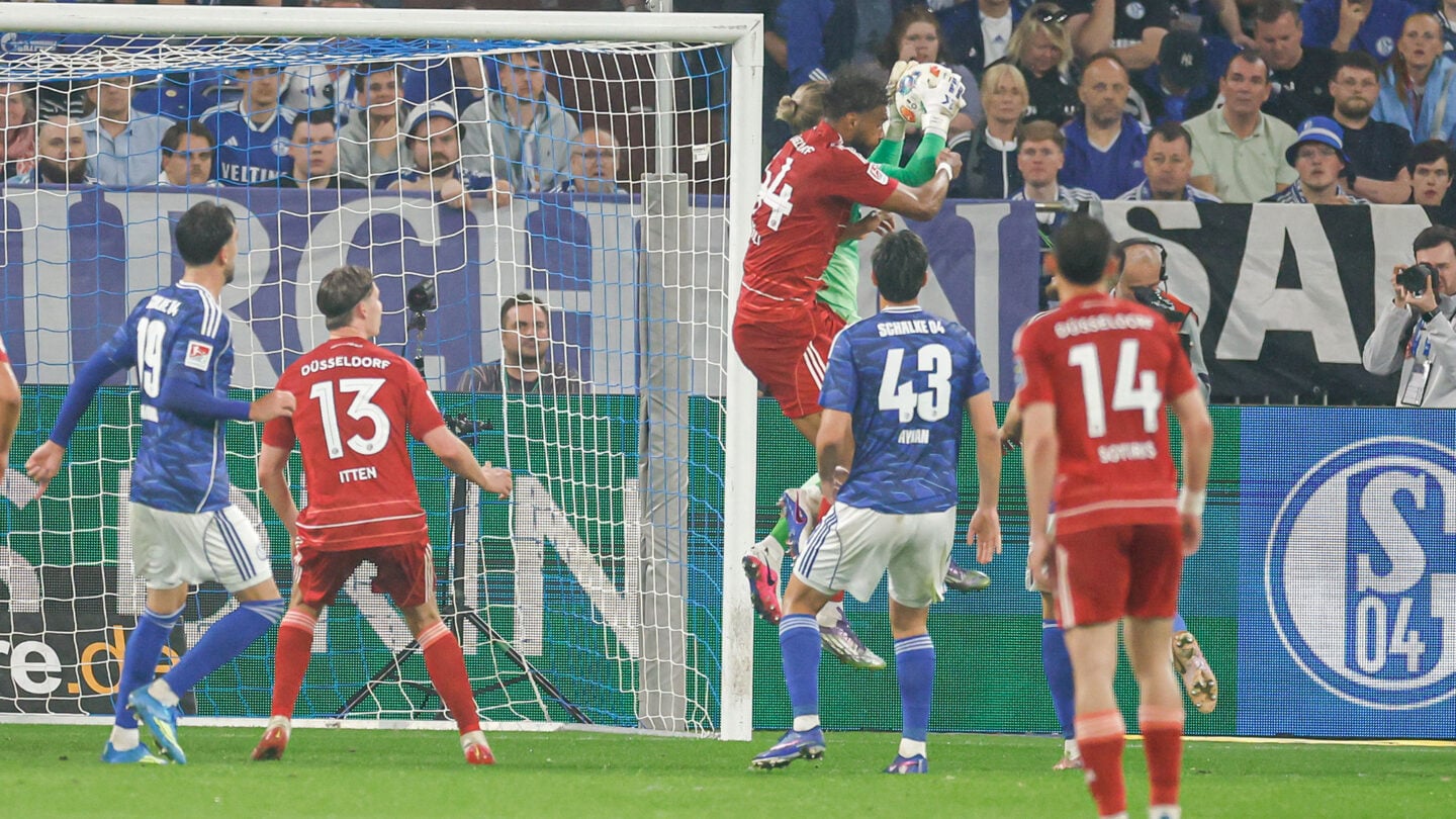 s04f95-18