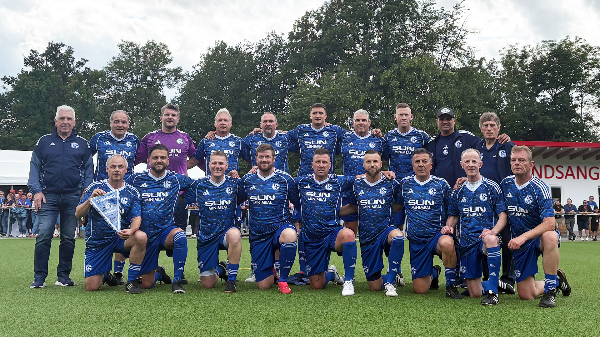 260610_T11_Hundsangen