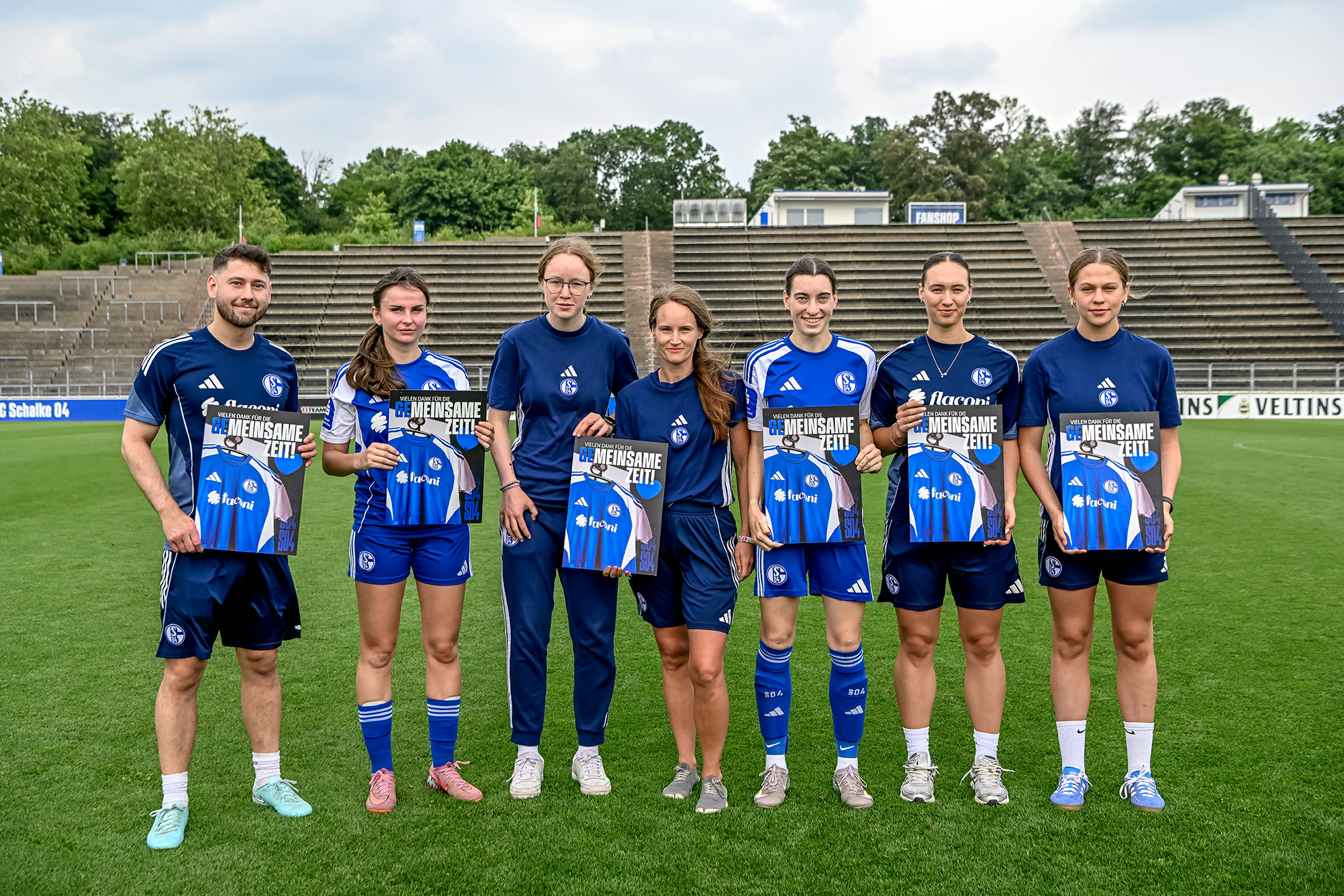 Team1-Verabschiedung-Spielerinnen
