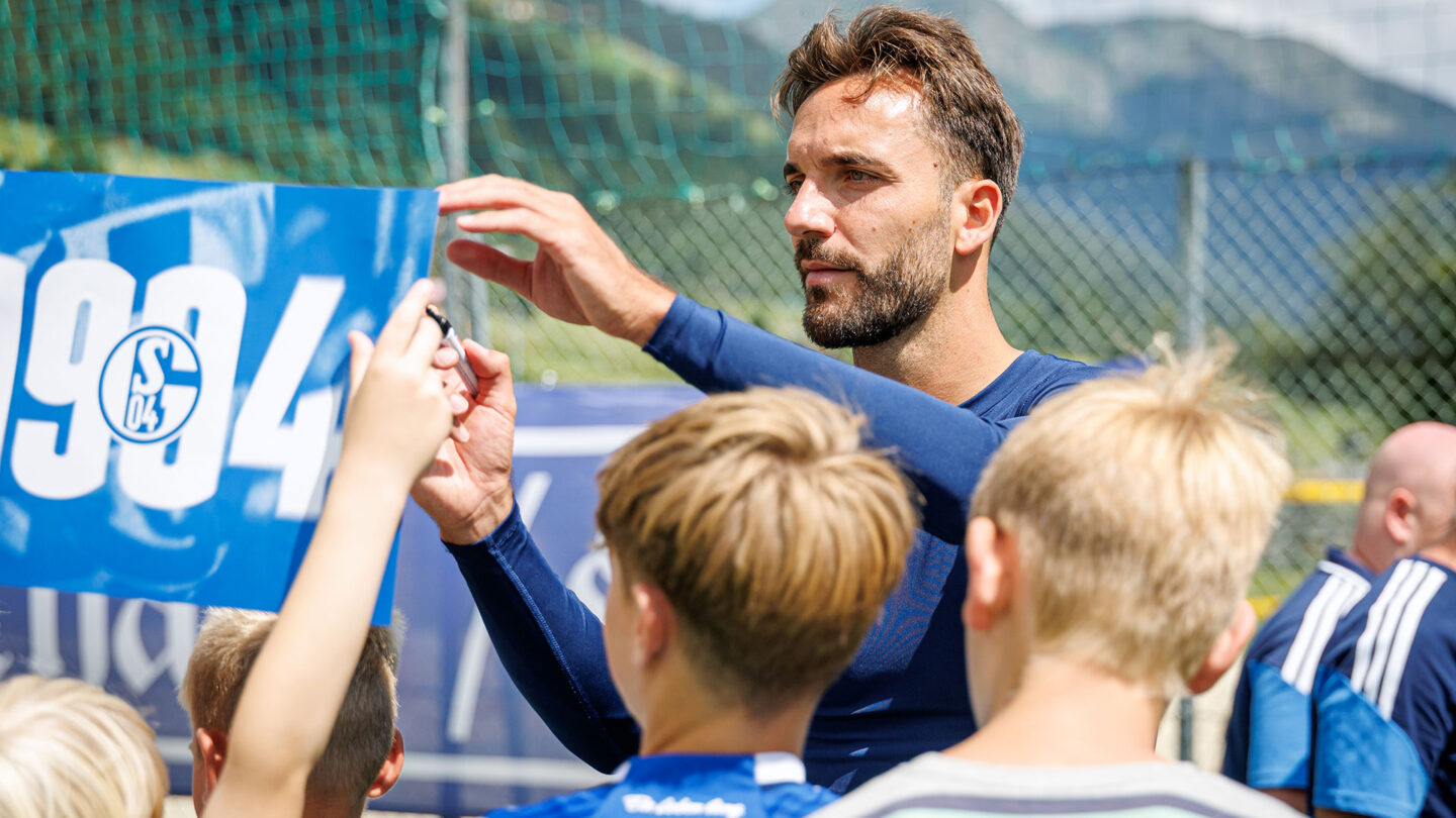 260723-autogrammstunde-07