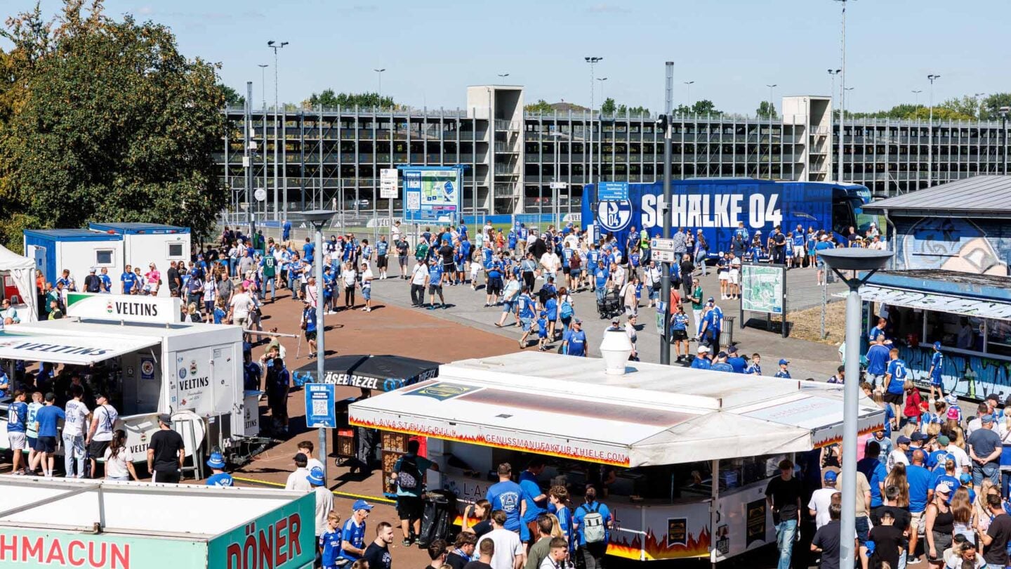 260808-Schalke-Tach-2026-3