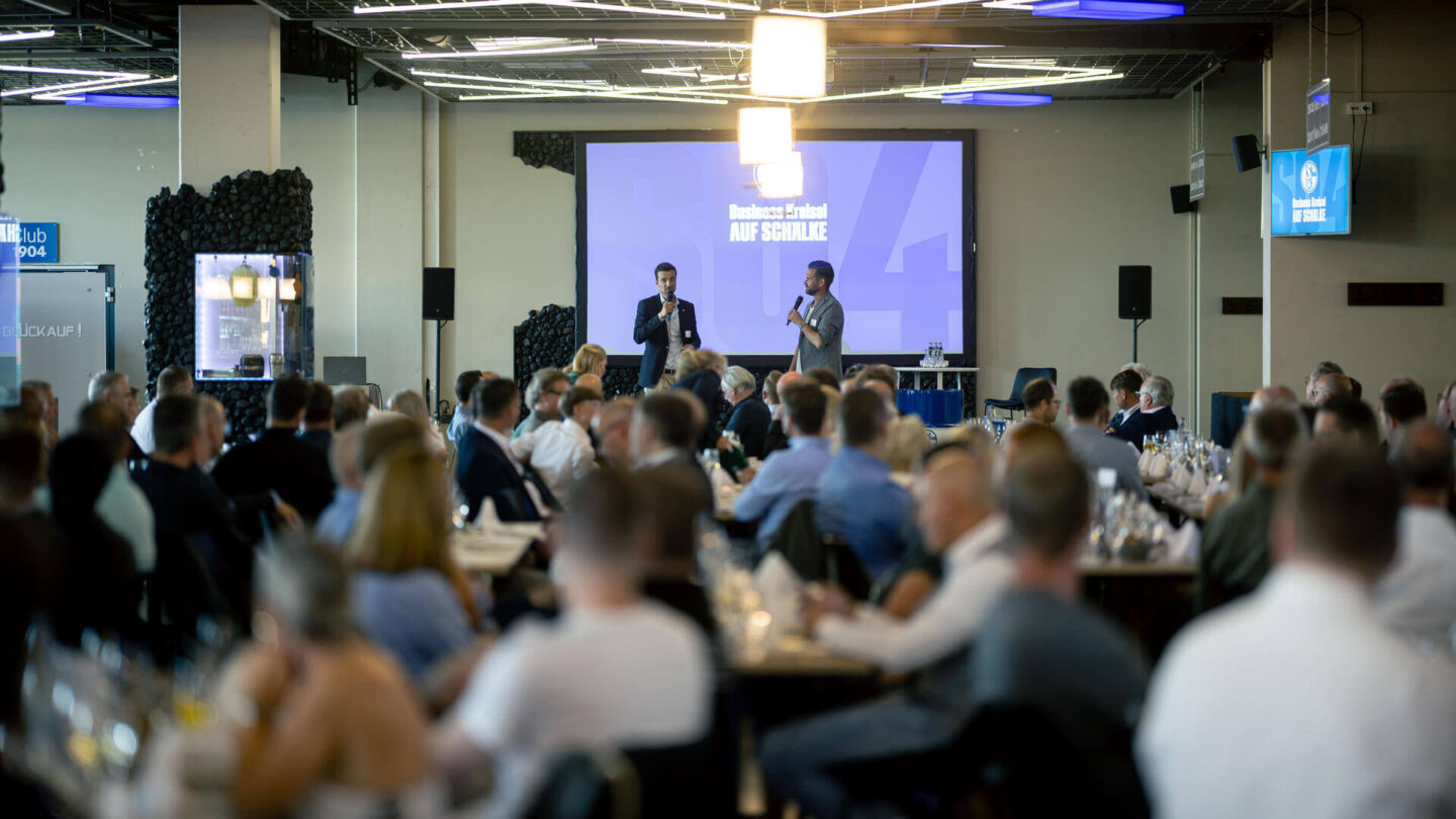 Business-Kreisel-auf-Schalke-01