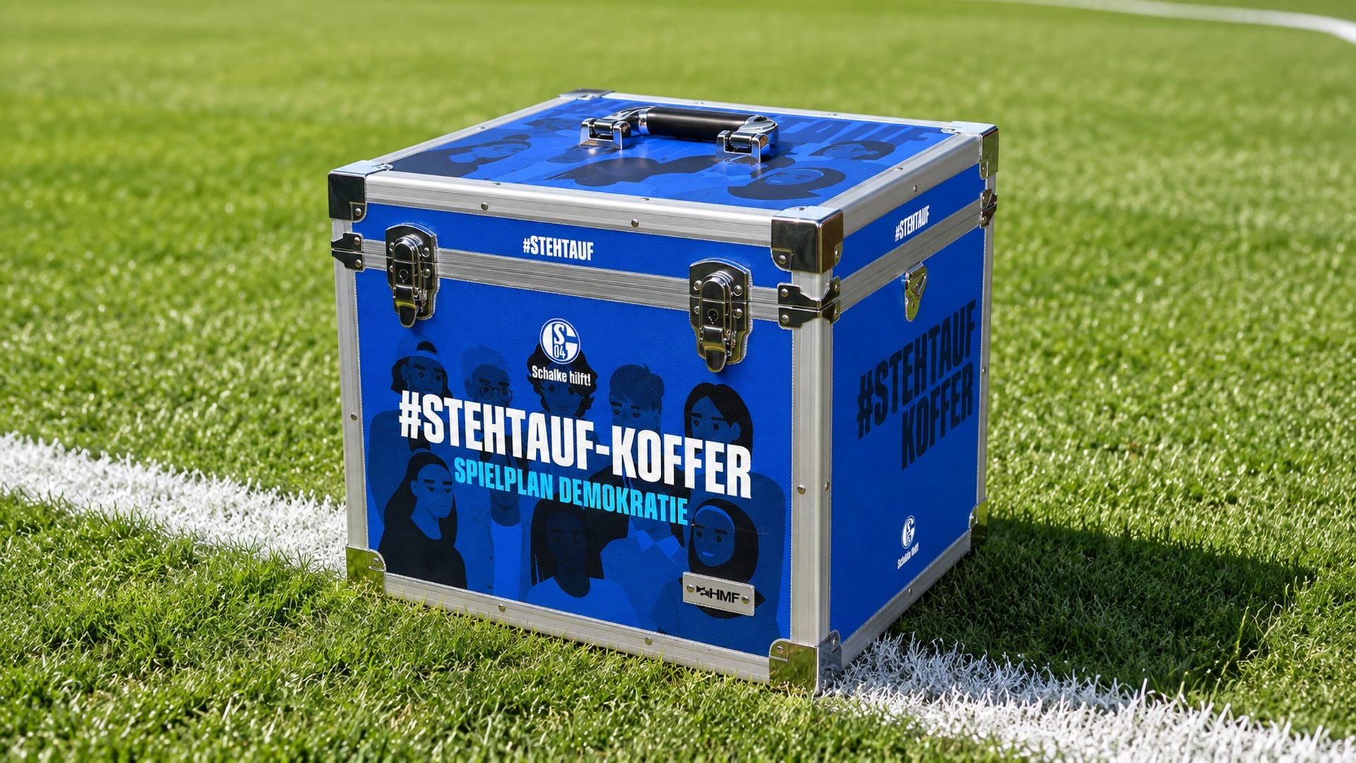 Schalke04_STEHTAUF_Koffer_1920x1080