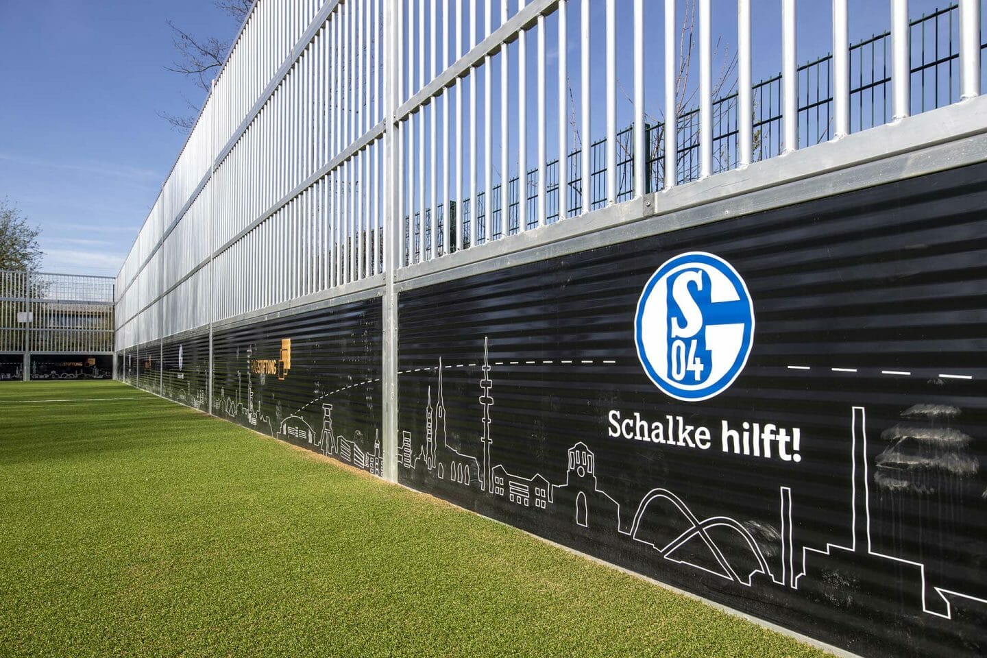 Bolzplatz Schalke hilft RAG-Stiftung