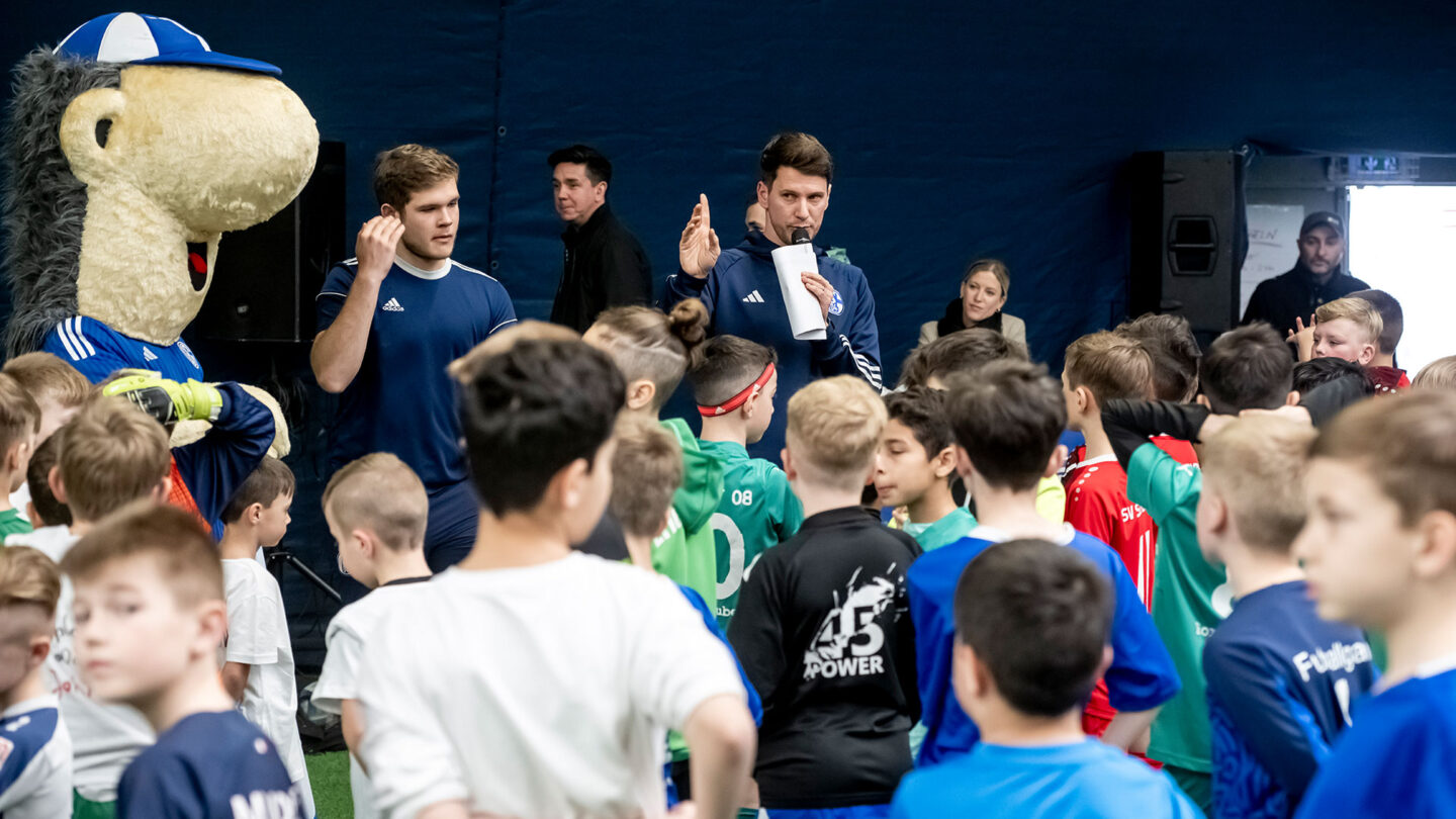 Gelungene Osterferien: Bolzplatz-EM mit Schalke hilft!