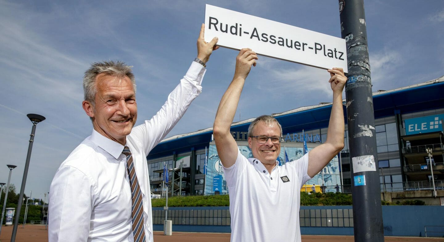 Rudi Assauer: Eine Legende, ein Platz!