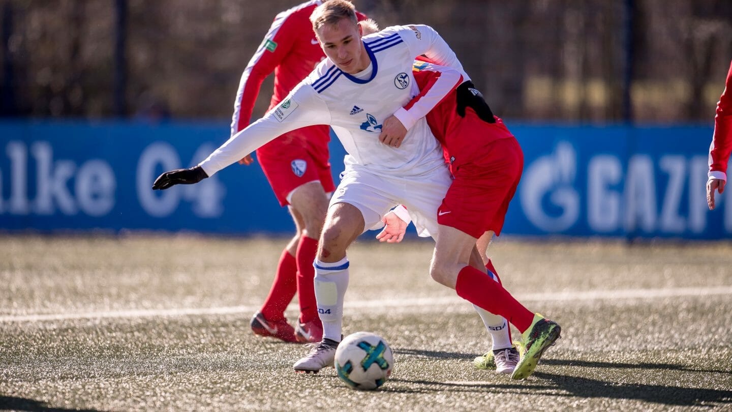 U19: Derby und Spitzenspiel