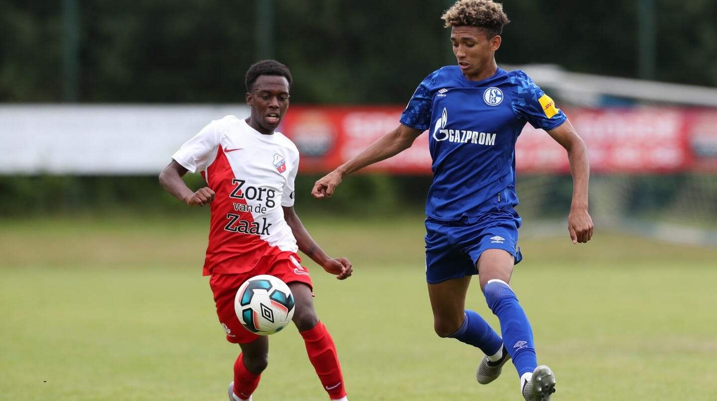 U23 verpflichtet Eric Gueye und Michael Zadach