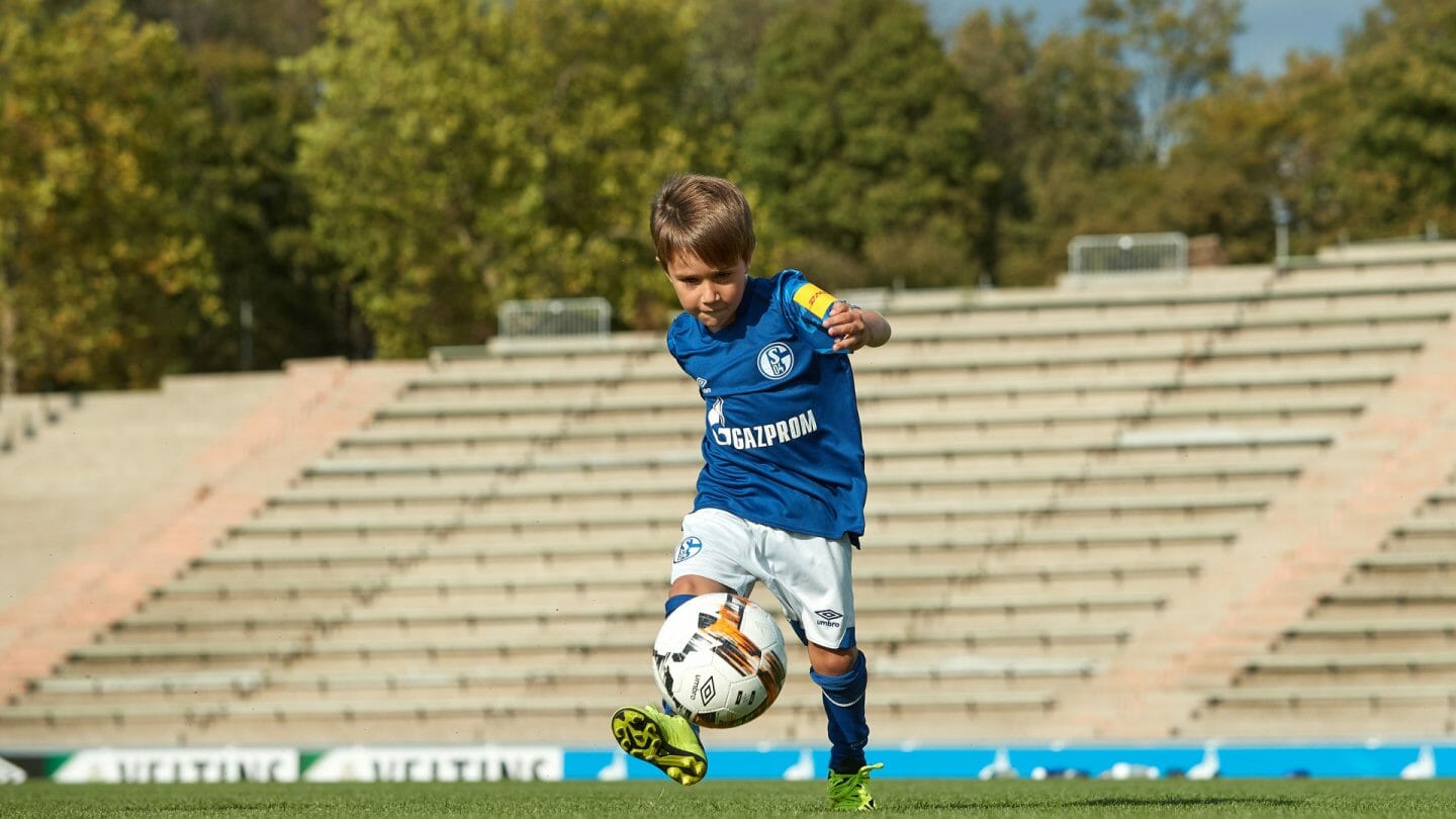 Bleib zu Hause und bleib fit mit Schalke!