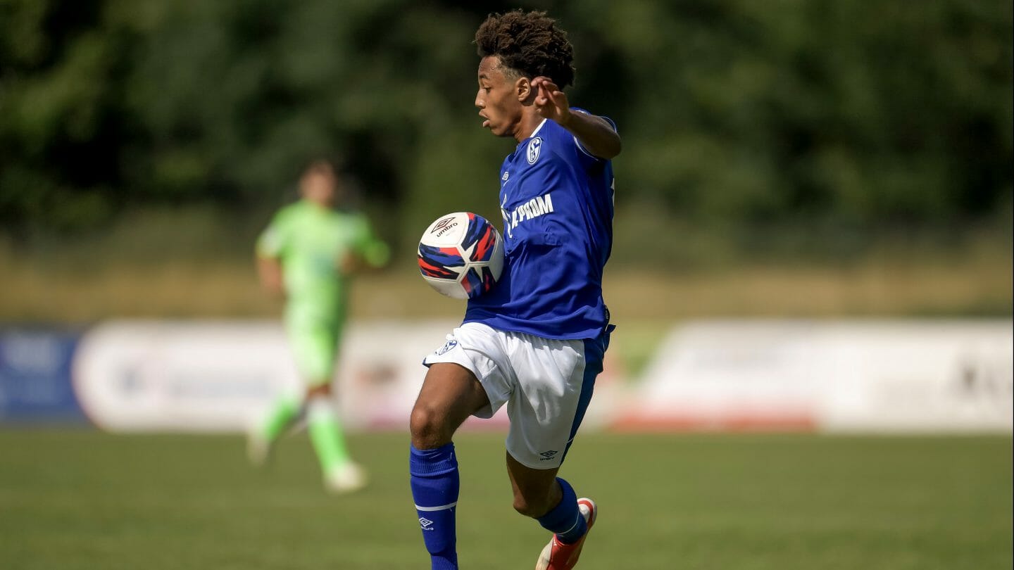 U17 kämpft gegen den BVB um den NRW-Ligapokal
