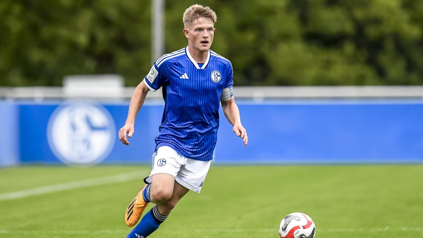Niklas Barthel Schalke 04 U19 - Länderspielnominierungen Oktober 2023