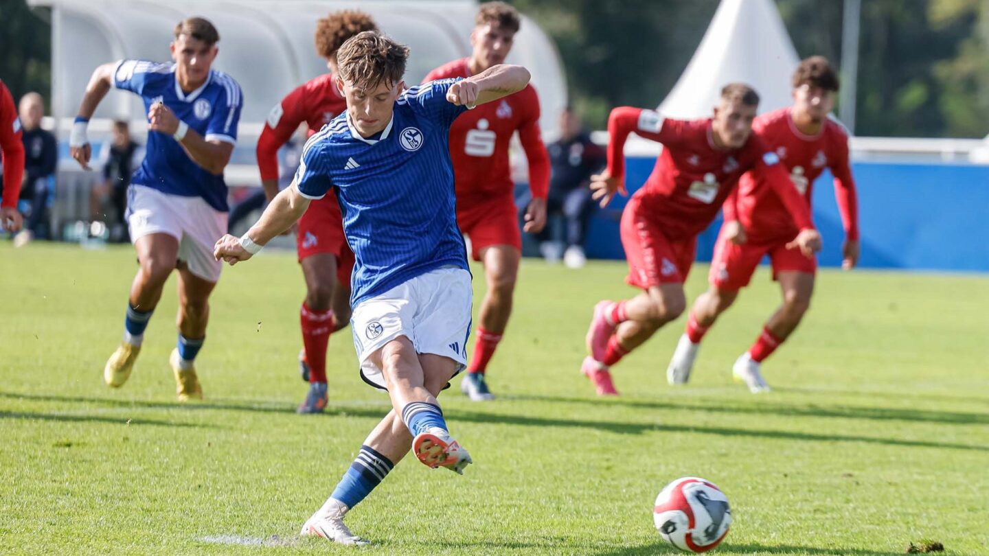Wuppertaler SV - Schalke U19 Max Grüger