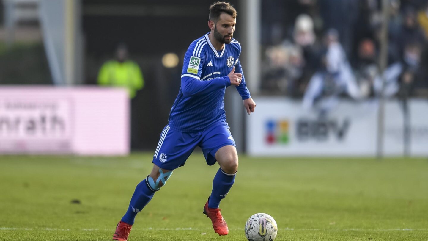 Schalke U23 Tim Albutat Regionalliga West
