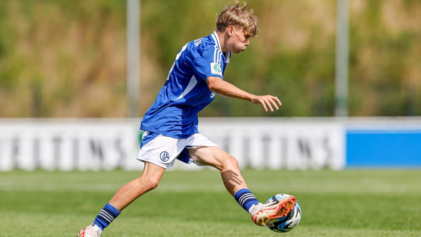 Luca Vozar Knappenschmiede U19