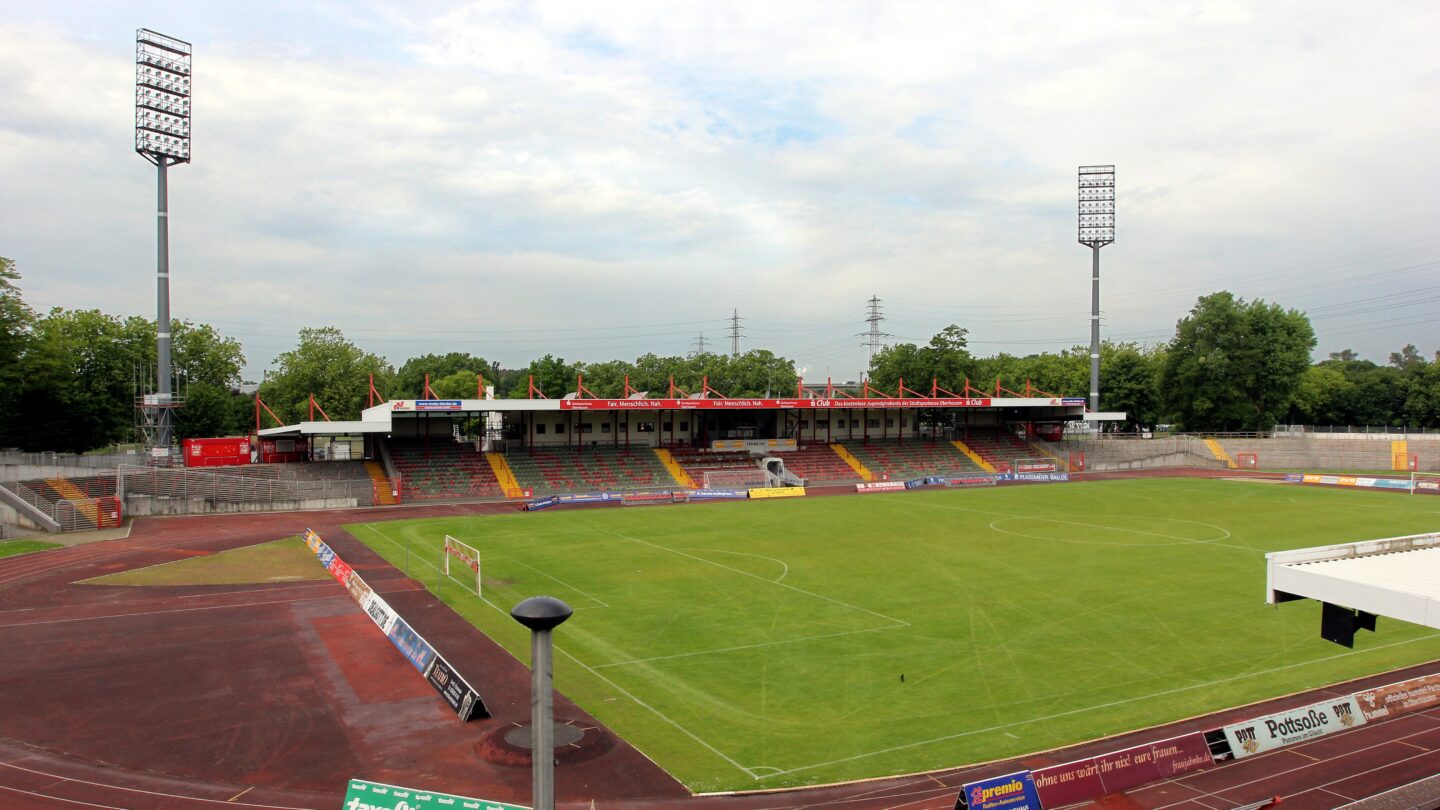 Totale ins Stadion Niederrhein