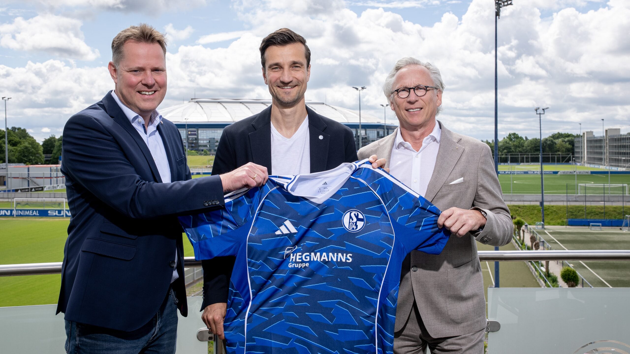 Knappenschmiede-Hegmanns-Brustsponsor
