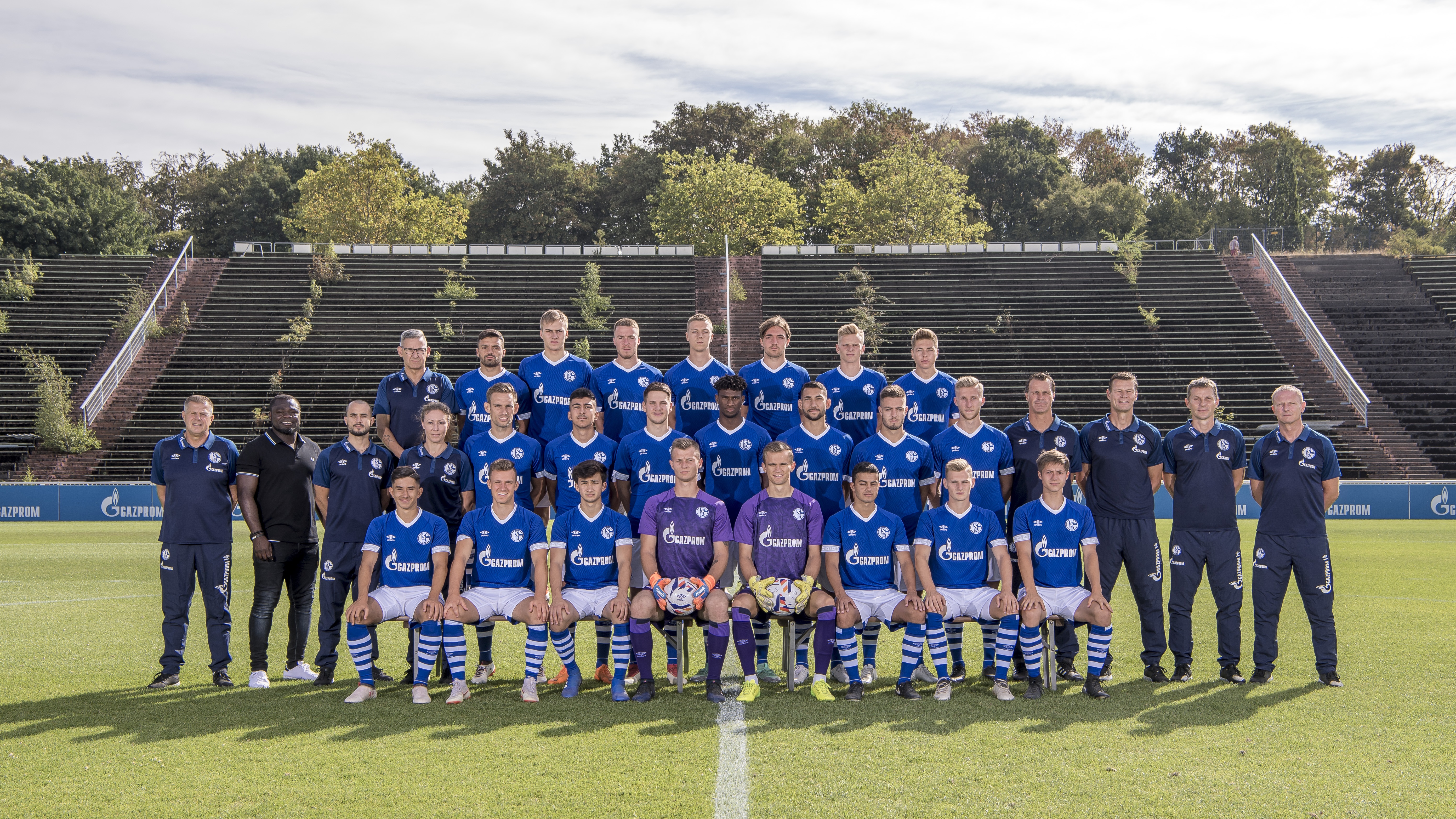 U23 Mannschaftsbild Cropped